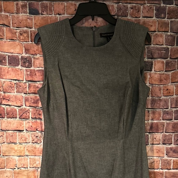 Banana Republic Charcoal Midi Dress - Picture 3 of 5